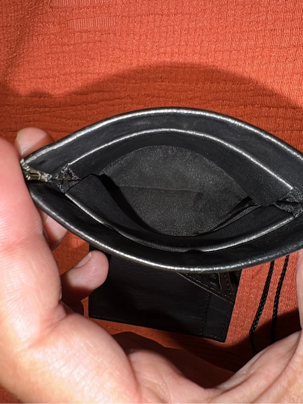 Gucci Black Leather Men’s Neck Wallet with Cord